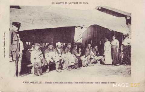 Embarquement de soldats blessés  (Varangéville)